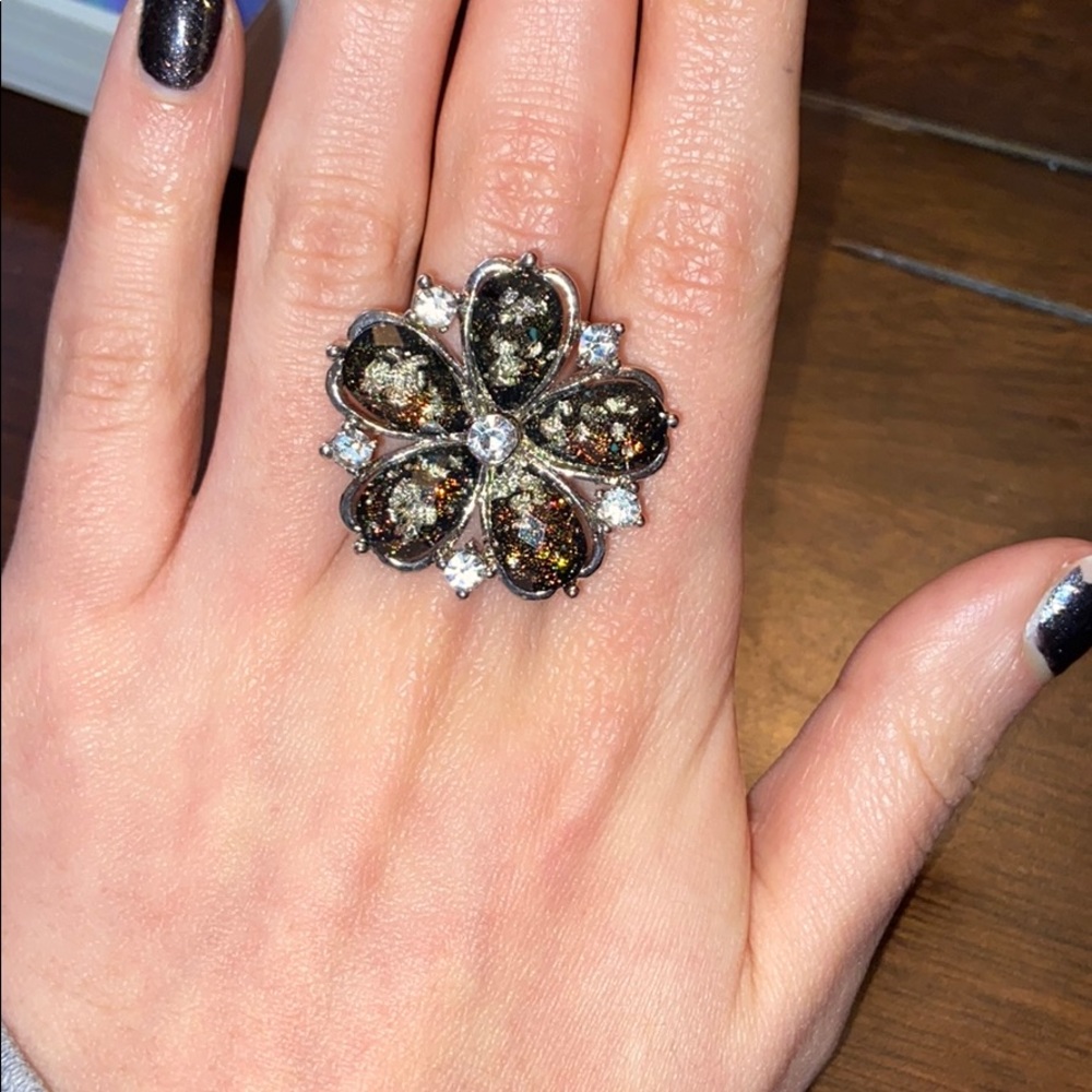 Flower ring